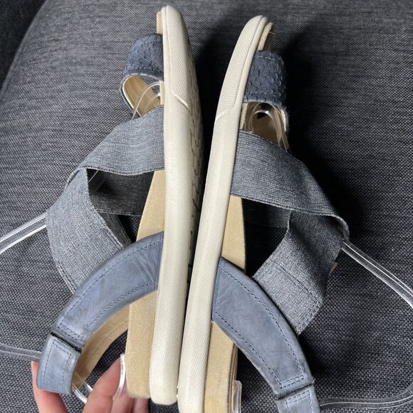 Ecco Damara Sandals Womens 39 / 8.5 Gray Leather Cross Strap Stretchy Comfort - Picture 7 of 9